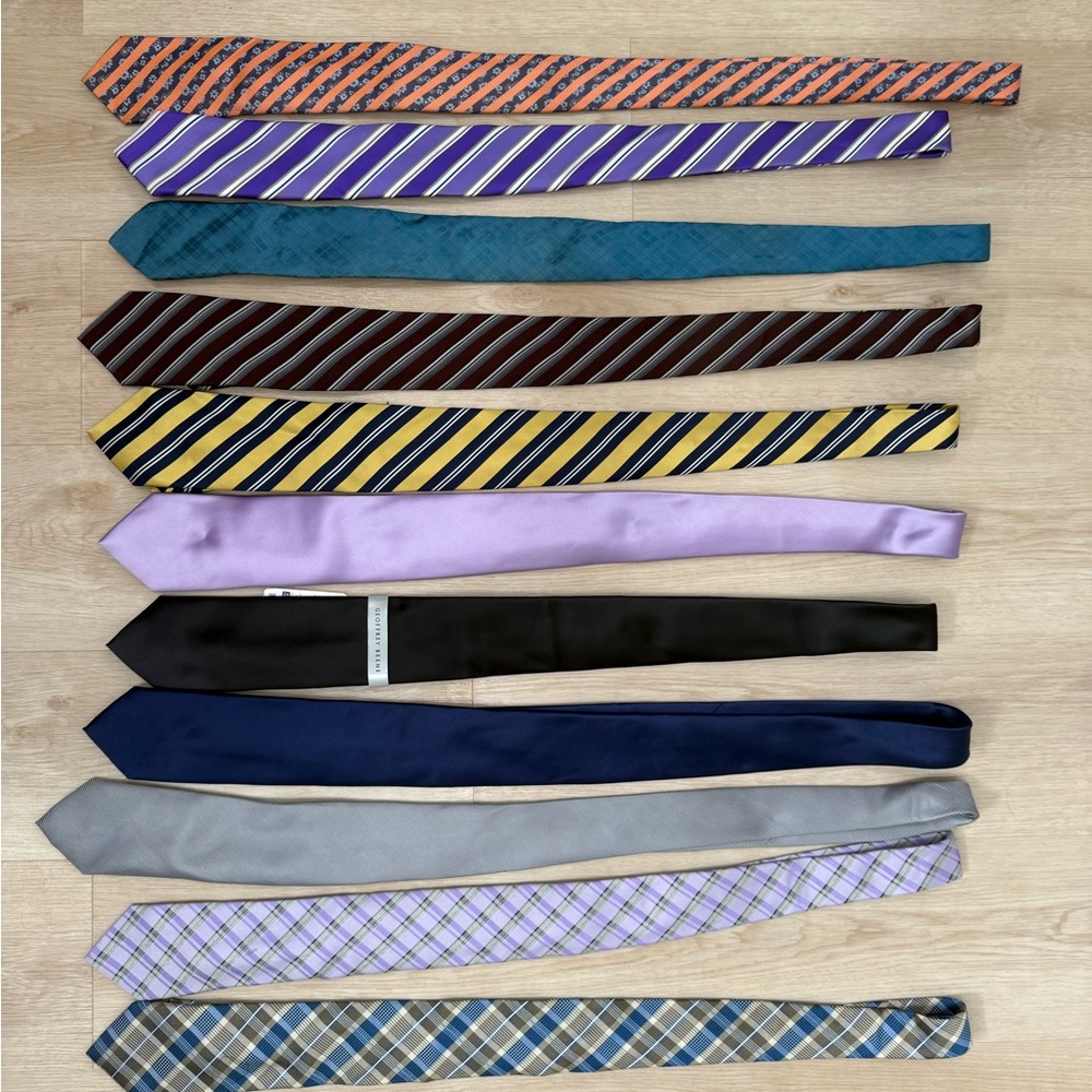 Elegant Multicolor Men's Tie Set - 11 ties!